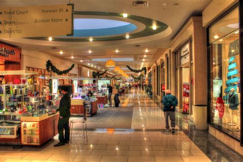 Shops Stores .